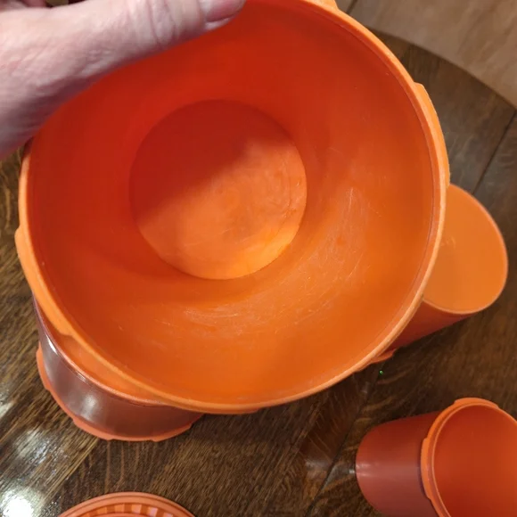 Vintage 1970s "Servalier Nesting Canisters" In Harvest Orange 5 In Set - Picture 16 of 16